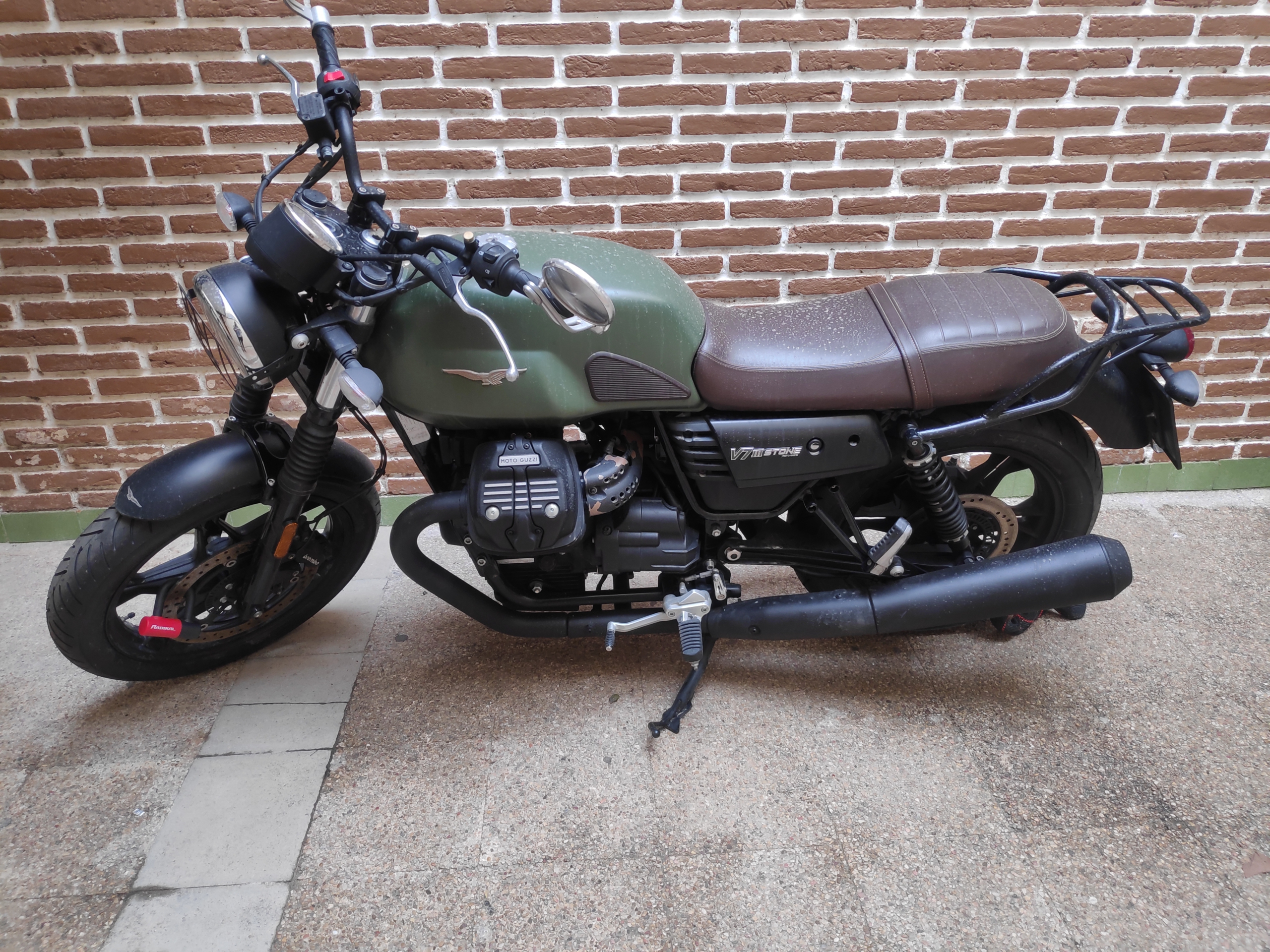 Moto Guzzi V7III